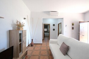 TV - Chalet Atardecer   . (Conil de la frontera)