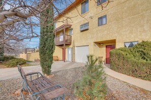 Interior - Adventure Base 2 Near Lake Powell (Kanab)