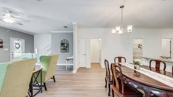 House (4 Bedrooms) | Bahagian dalam