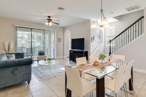 House (3 Bedrooms) | Interior - Golf, Dine & Unwind Poolside! Haines City Getaway (Haines City)