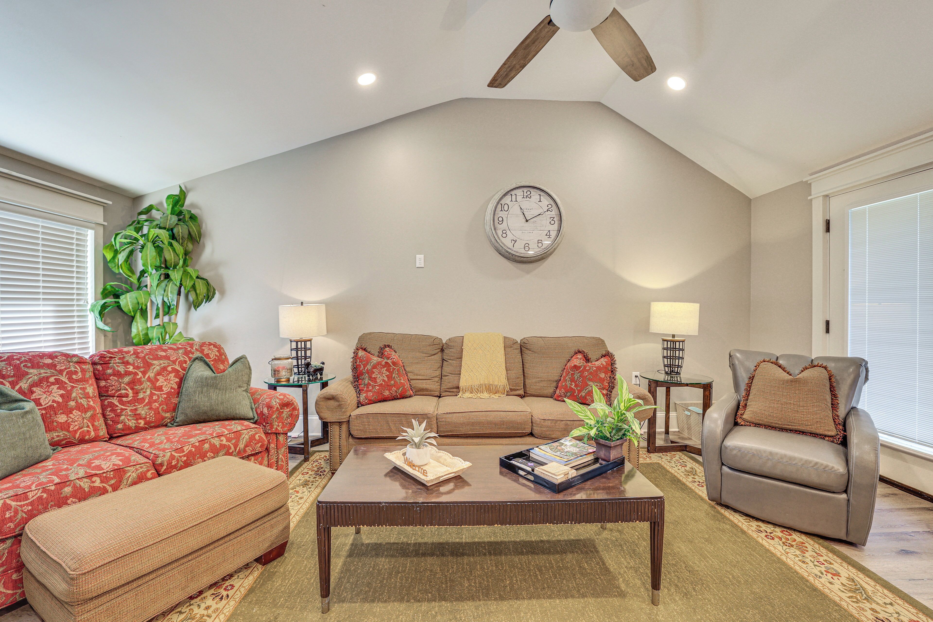 House (2 Bedrooms) | Front of property