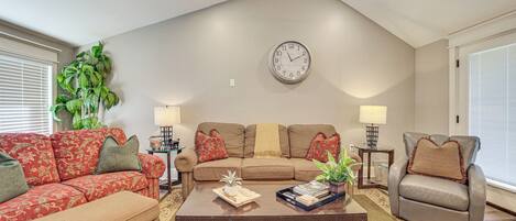 House (2 Bedrooms) | Front of property