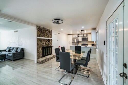 Family + Pet Friendly! Garland Home w/ Fenced Yard