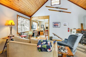 Interior - 4 Mi to Ski Brule: Cozy Cabin w/ Screened-in Porch (Iron River)