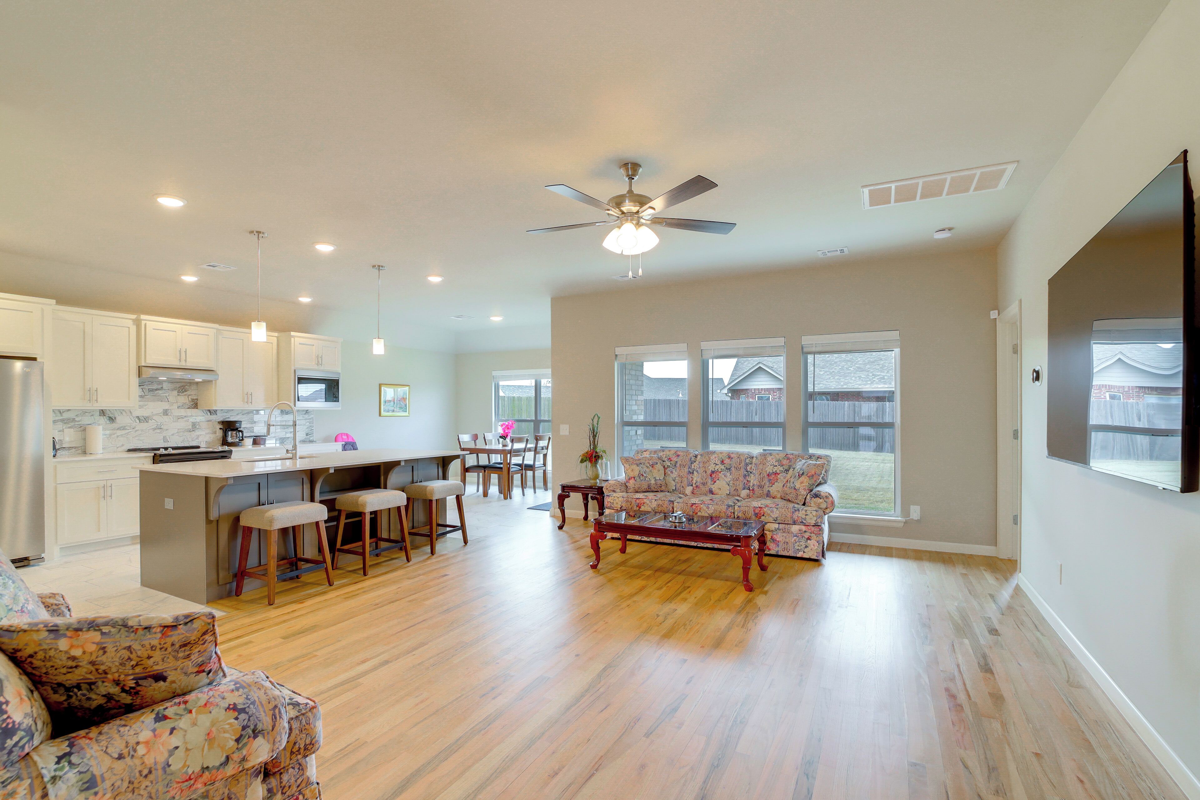 House (3 Bedrooms) | Front of property