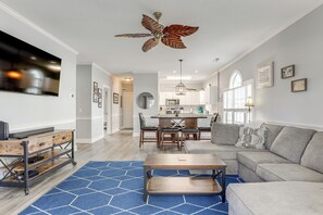 Apartment (2 Bedrooms) | Interior - The Magnolia Green: Golf Views, Pool & Patio (Myrtle Beach)