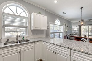 Apartment (2 Bedrooms) | Interior - The Magnolia Green: Golf Views, Pool & Patio (Myrtle Beach)