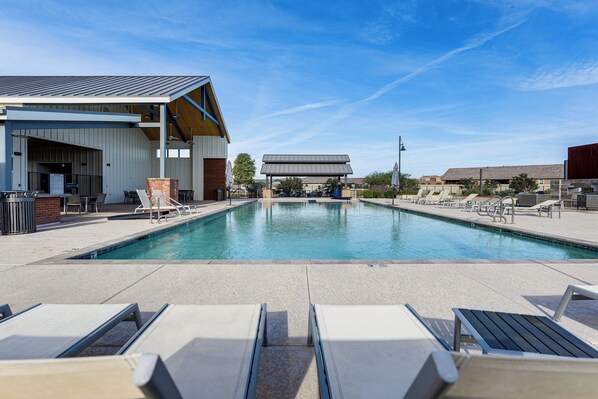 Apartment (2 Bedrooms) | Interior - Snowbird Escape w/ Pool, 7 Mi to Dtwn Gilbert! (Gilbert)