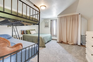 House (3 Bedrooms) | Interior - Amish Country Escape: Decatur Family Farmhouse (Decatur)
