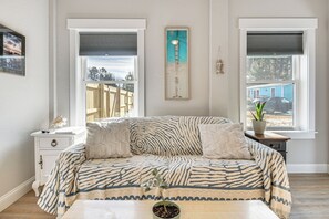 Apartment (1 Bedroom) | Interior - Outer Banks Couples Escape Near Beach & Gardens! (Wanchese)