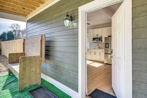 Apartment (1 Bedroom) | Interior - Outer Banks Couples Escape Near Beach & Gardens! (Wanchese)