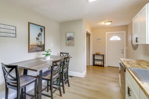 Casa (2 Bedrooms) | Interior