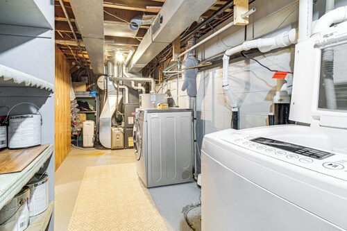 Rice Lake Escape w/ Private Dock: 1 Mi to Main St