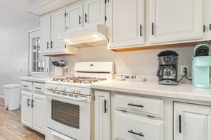 單棟房屋 (3 Bedrooms) | 內部
