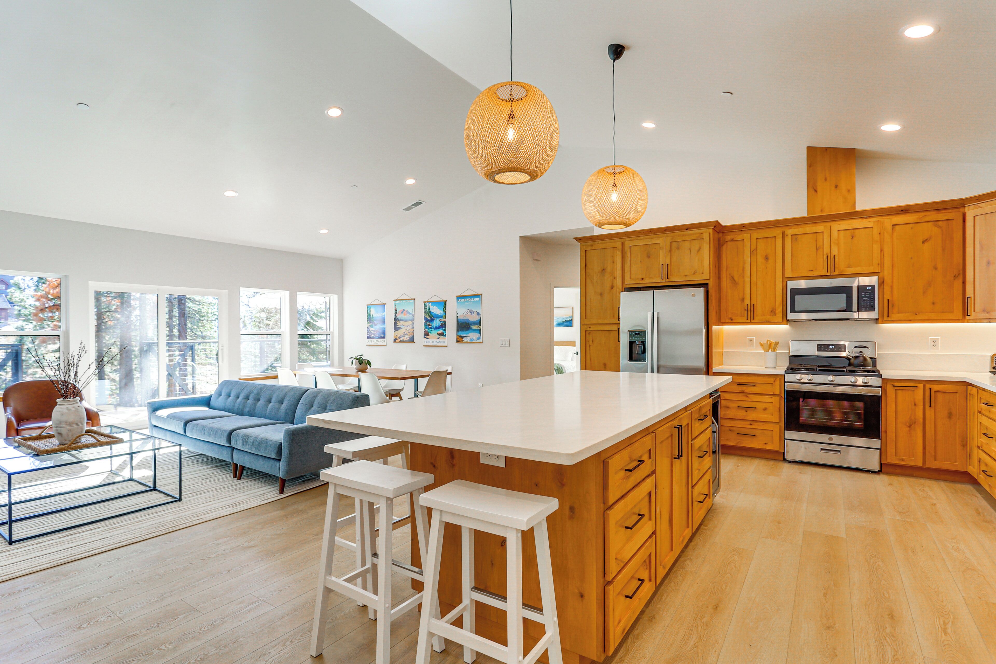 House (3 Bedrooms) | Interior