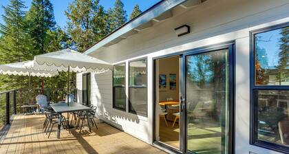 Golf & Hike! Home in Lake Almanor West Community