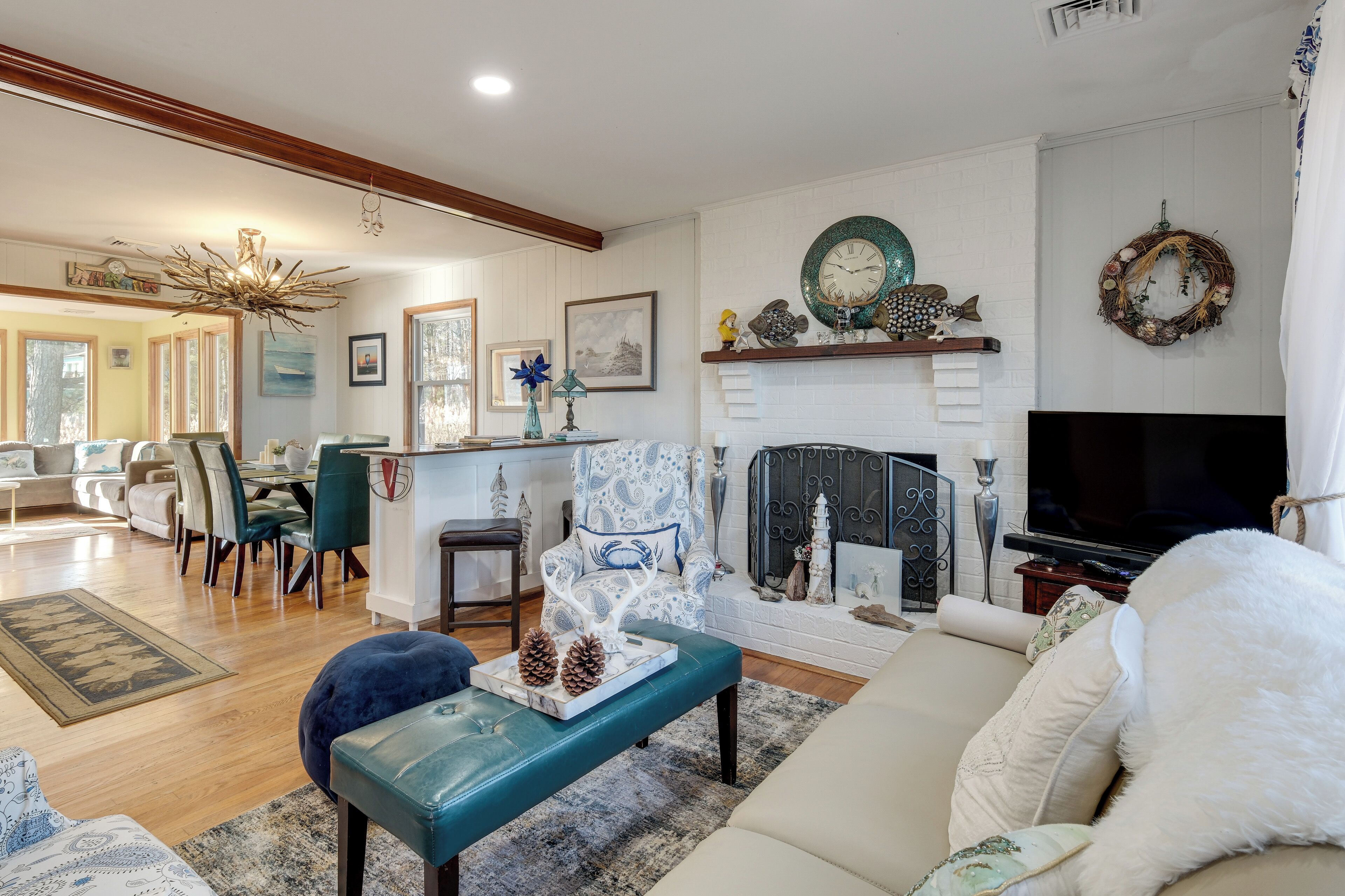 House (3 Bedrooms) | Interior