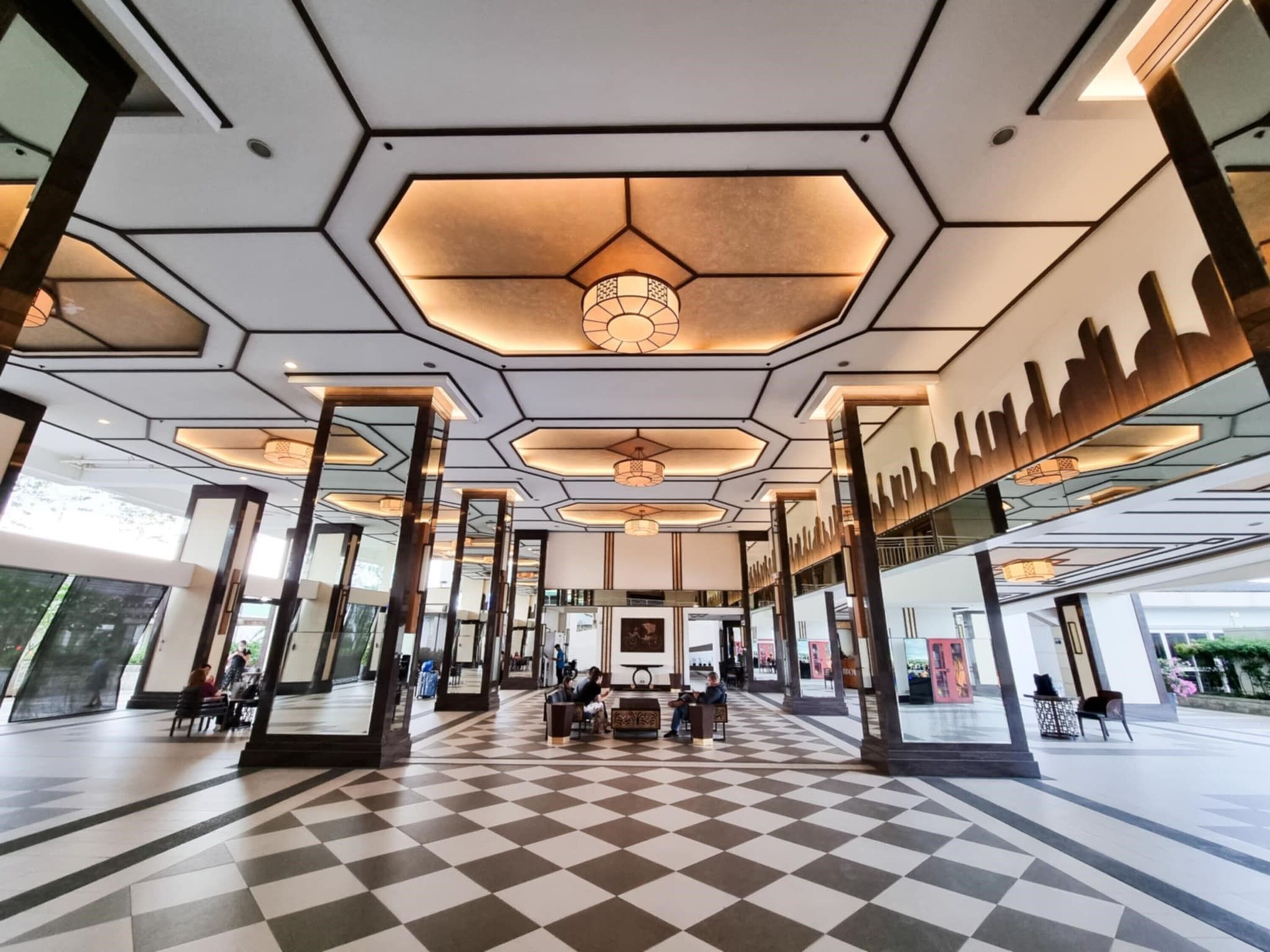 Signature Condo, 2 Bedrooms, Non Smoking, Balcony | Lobby