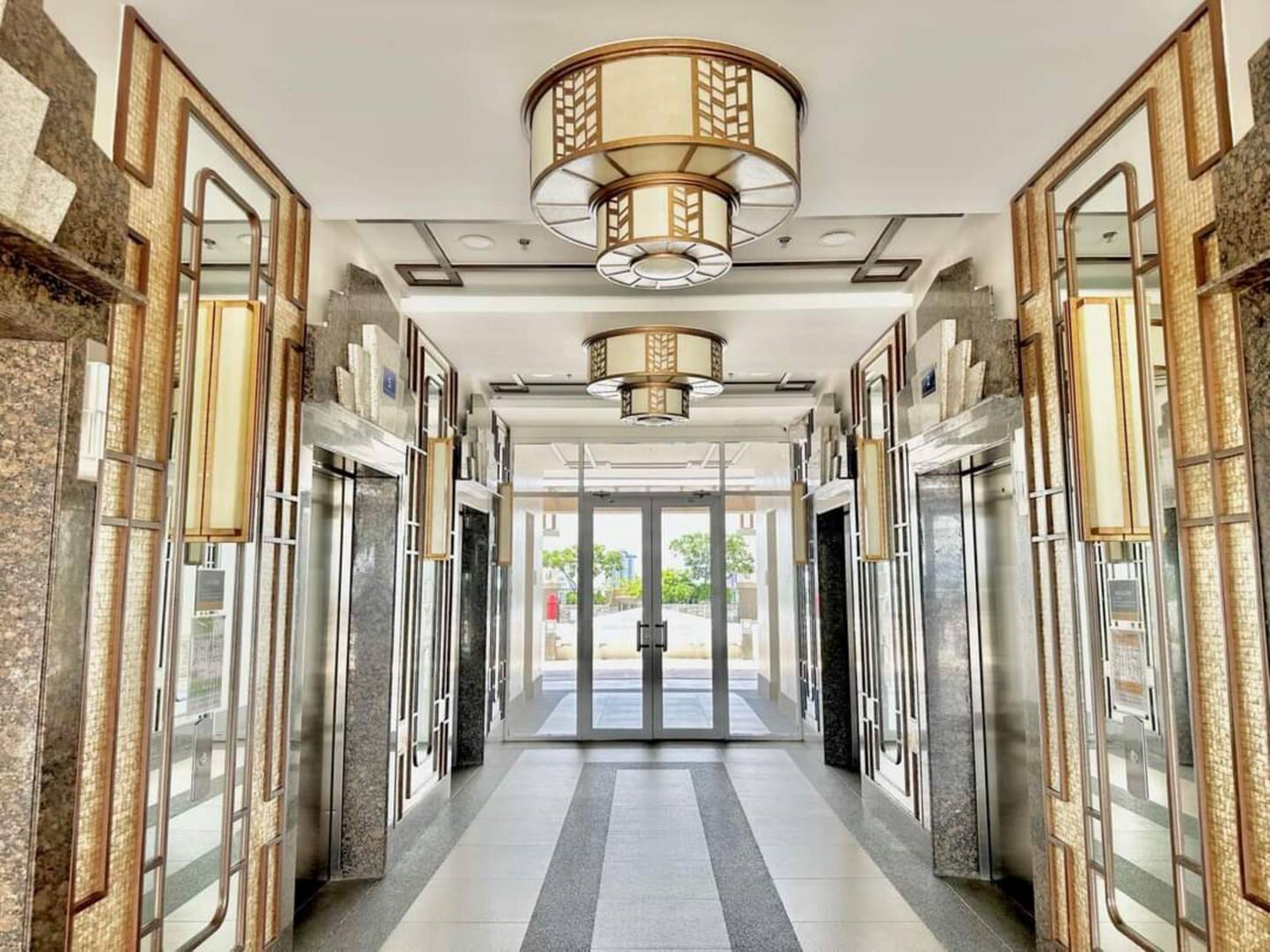 Signature Condo, 2 Bedrooms, Non Smoking, Balcony | Interior