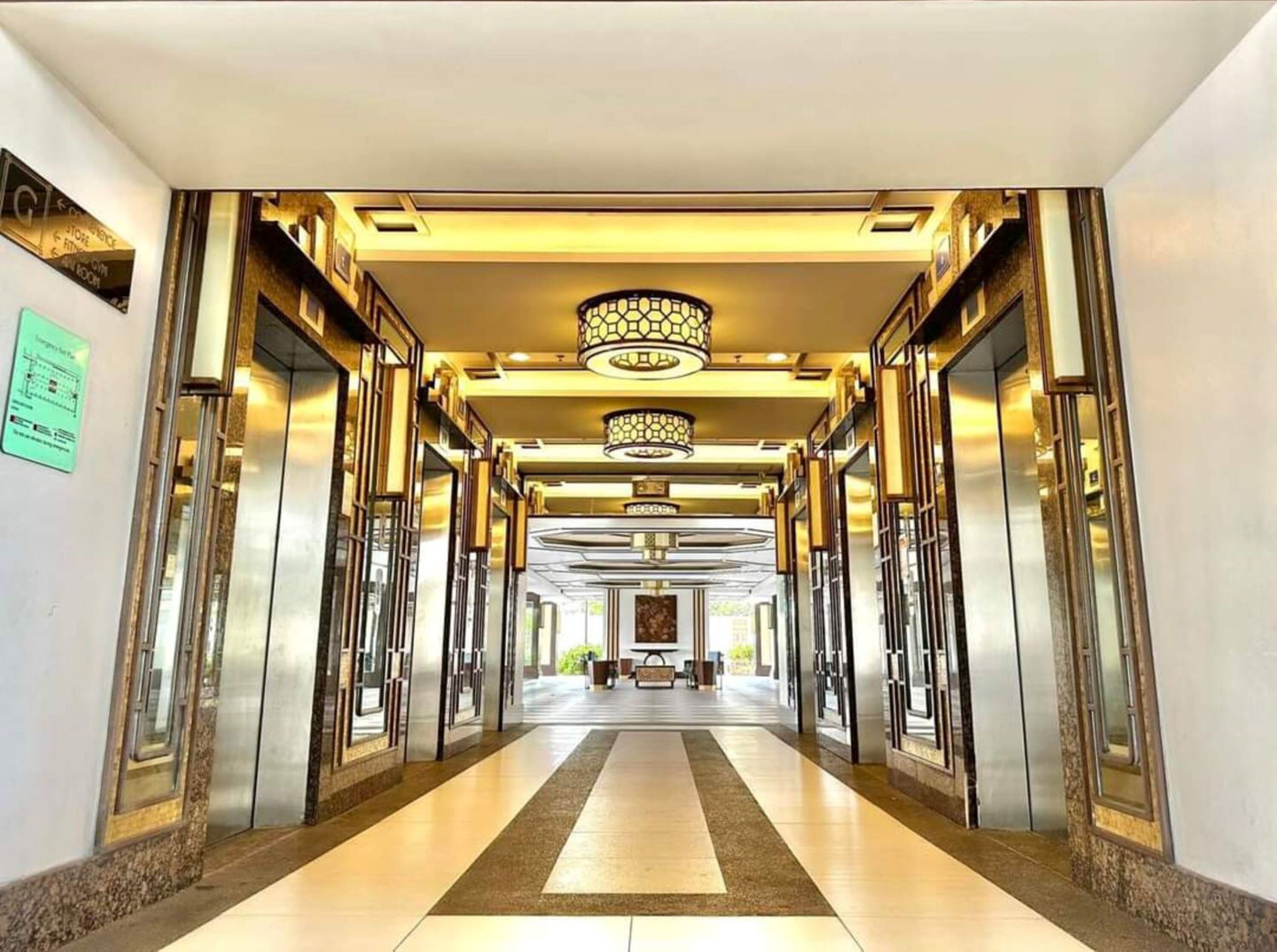 Signature Condo, 2 Bedrooms, Non Smoking, Balcony | Interior