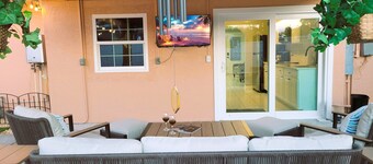 
For family fun or a romantic escape close to sarasota and the area"s beaches