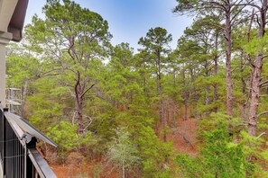 House (3 Bedrooms) | Interior - Treehouse Escape in Tahitian Village (Bastrop)
