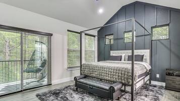 House (3 Bedrooms) | Front of property