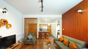 Luxury Suite, 2 Bedrooms, Balcony, Mountainside | Wi-fi percuma 