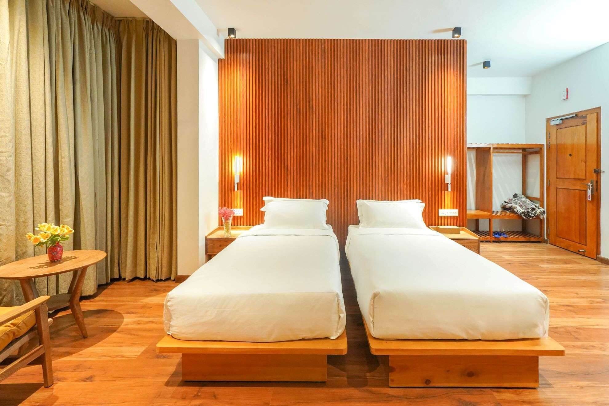 Deluxe Double Room, Balcony | Free WiFi