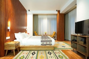 Deluxe Double Room, Balcony | Free WiFi - Overland Hotel (Thimphu)