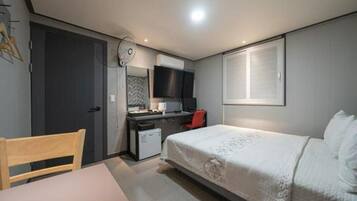 Camera Comfort | Tende oscuranti, Wi-Fi gratuito, lenzuola, accesso in sedia a rotelle