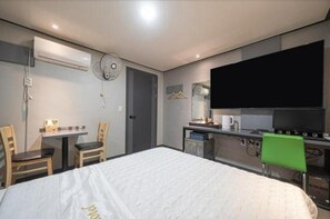 Deluxe Room | Free WiFi, wheelchair access - Alps motel (Incheon)