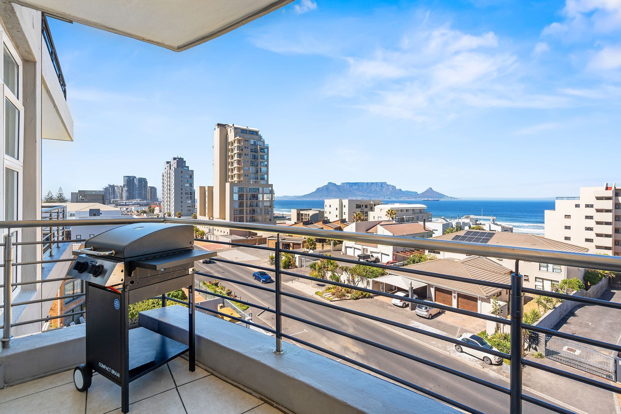 Apartment (2 Bedrooms) | Front of property