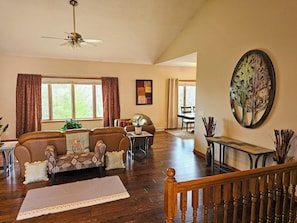 Maison, 5 chambres, vue jardin | Coin séjour