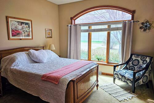 House, 5 Bedrooms, Garden View | Free WiFi, bed sheets