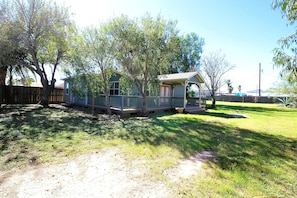 Exterior - Cute & Cozy! Close to ramps, stores & more! (Port Mansfield)