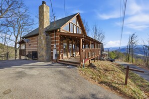 Exterior - Somewhere In Time 2 Bedroom Cabin (Sevierville)