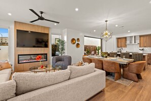 House, 5 Bedrooms | Interior - Simply Paradise 5 Bedroom Townhouse (St. George)
