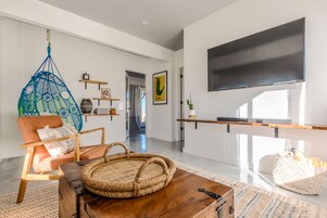 Ferienhaus, 2 Schlafzimmer | Wohnbereich | Smart-TV