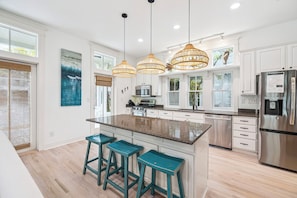 Fridge, microwave, oven, stovetop - Wet Sand - Watercolor 6 Bed, 6 Bath, Private Pool, Sleeps 14 (Santa Rosa Beach)