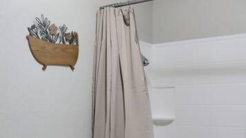 Shower, towels, shampoo