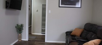 40m to Digital Galaxy: 2BR w/ Kitchen & Laundry