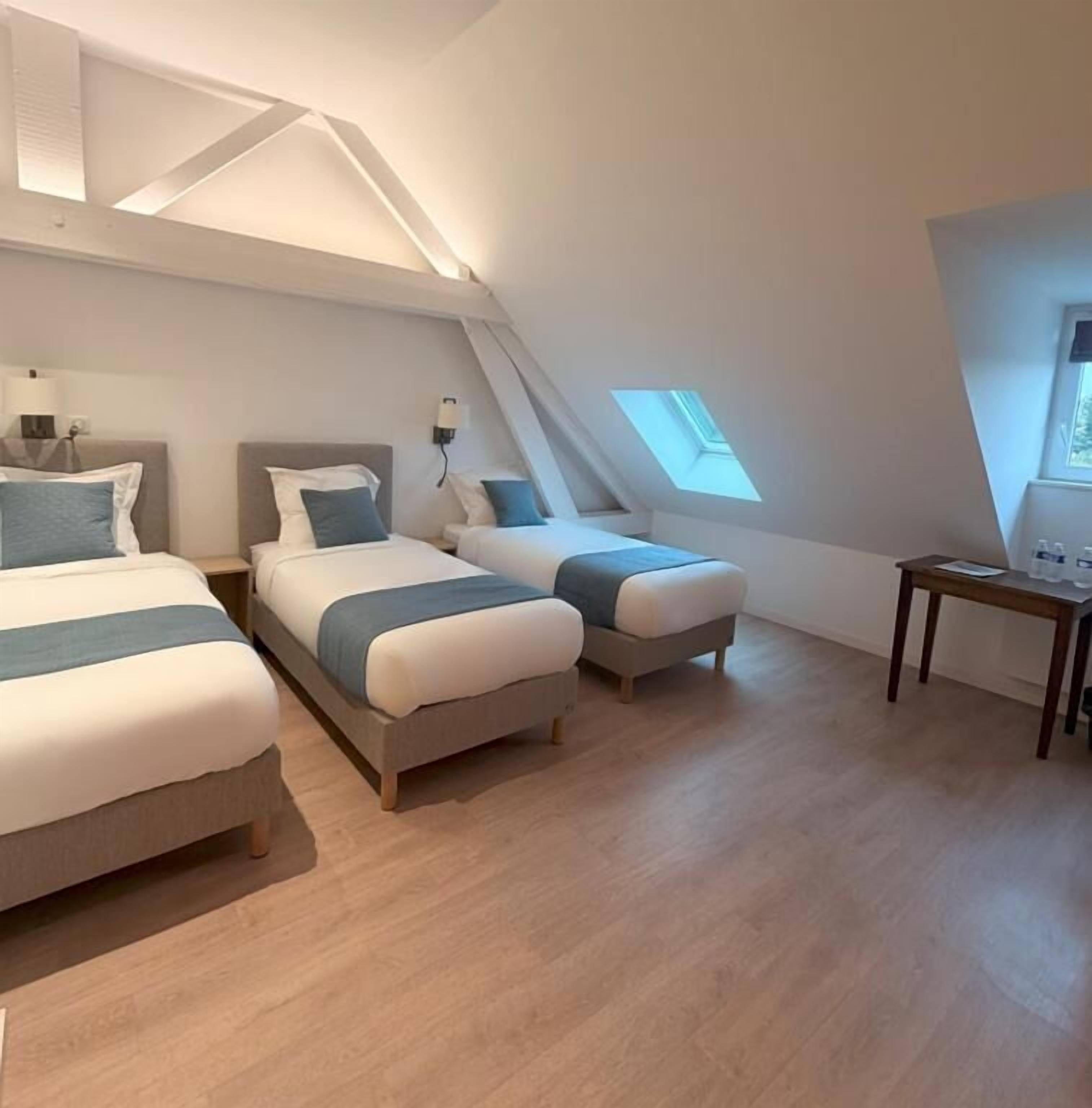 Habitación triple, vista al jardín | Wifi gratis 