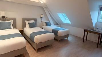 Triple Room, Garden View | Free WiFi