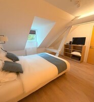 Double Room, Garden View | Free WiFi