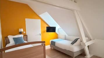 Chambre avec lits jumeaux, vue parc | Wi-Fi gratuit