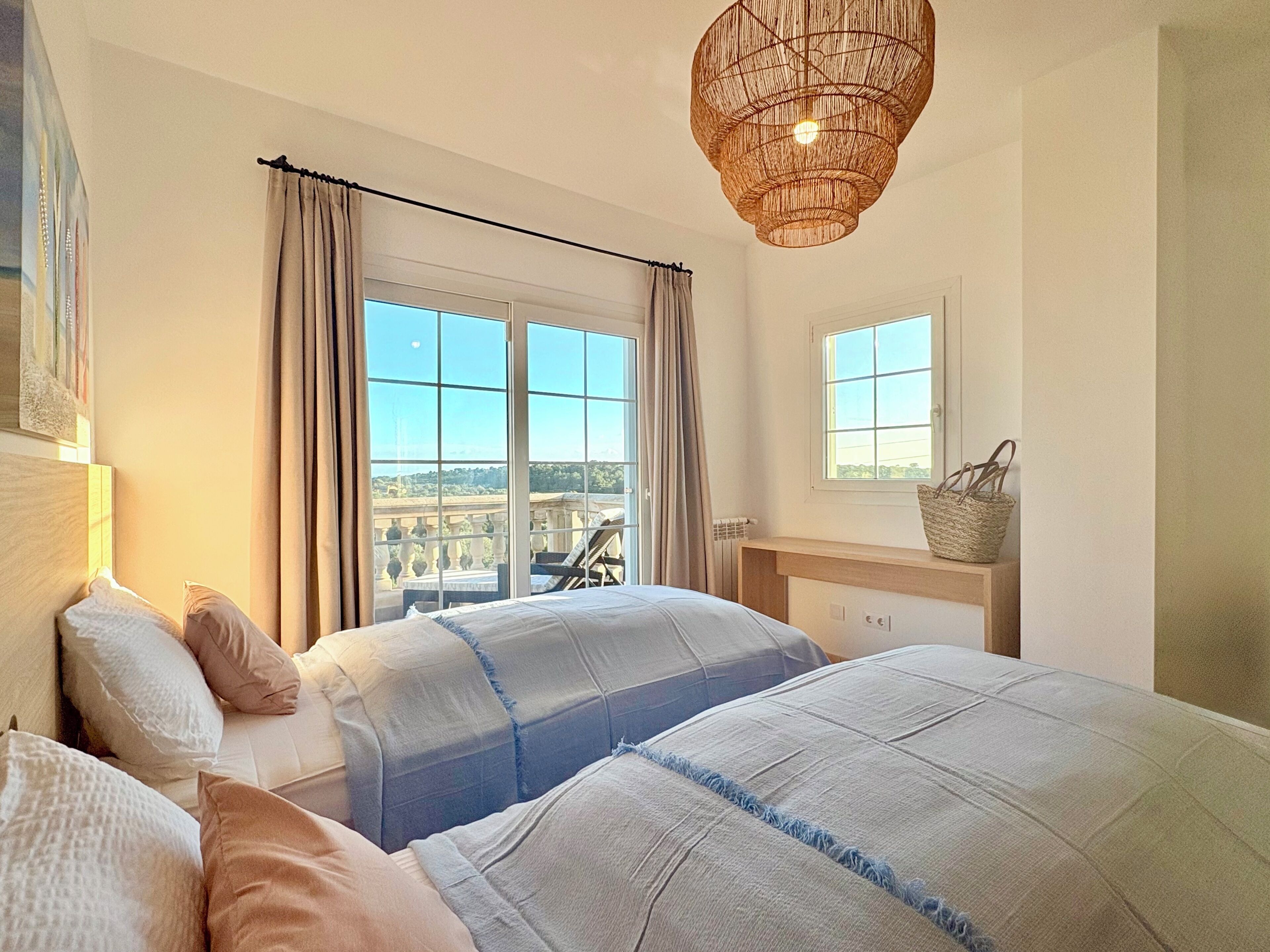 4 chambres, Wi-Fi gratuit, draps fournis