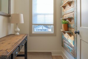 Interior - Cozy New House in a Prime Location (Carrollton)