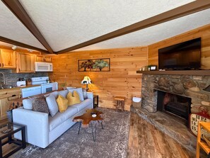 Smart TV, fireplace - Dog-Friendly Rustic Mountain Condo with Fireplace, Deck & Stunning Views (Sugar Mountain)