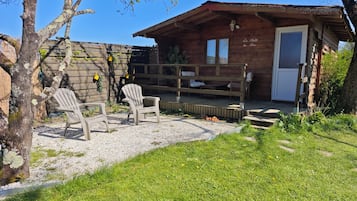 Vista frontal de la propiedad